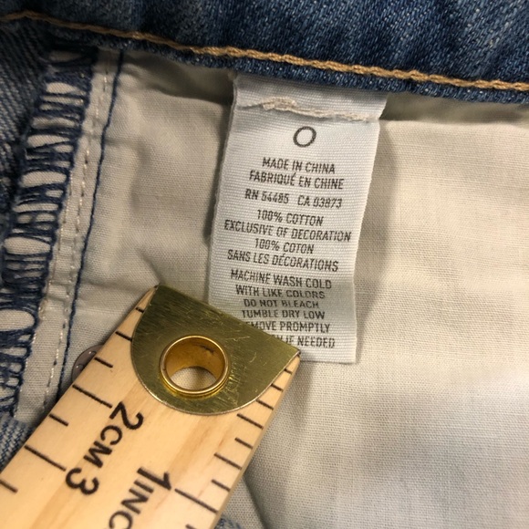 NWT American Eagle Women’s 100% Cotton Distressed Cut-off Jean Shorts size 0 - Picture 4 of 5